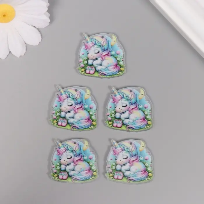 Декор для творчества акрил "Единорожка в косынке сладко спит на лужайке" 2,9х3х0,2 см