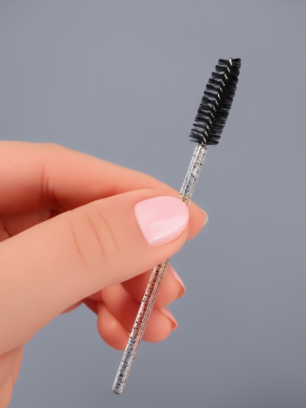 Щёточки для бровей и ресниц, набор - 50 шт, 9,5 см, цвет чёрный/прозрачный Щёточки для бровей и ресниц, набор - 50 шт, 9,5 см, цвет чёрный/прозрачный