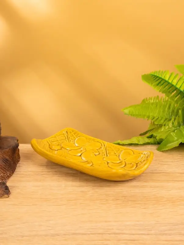 Подставка под благовония &laquo;Цветы&raquo;, 14&times;8&times;2.5 см, керамика, МИКС