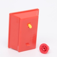 Игрушка для птиц "Зерцальце трёхмерное", 9 х 11.2 х 5.7 см, микс цветов Игрушка для птиц "Зерцальце трёхмерное", 9 х 11.2 х 5.7 см, микс цветов