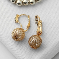 Серьги с жемчугом &laquo;Шарик в сетке&raquo;, цвет МИКС