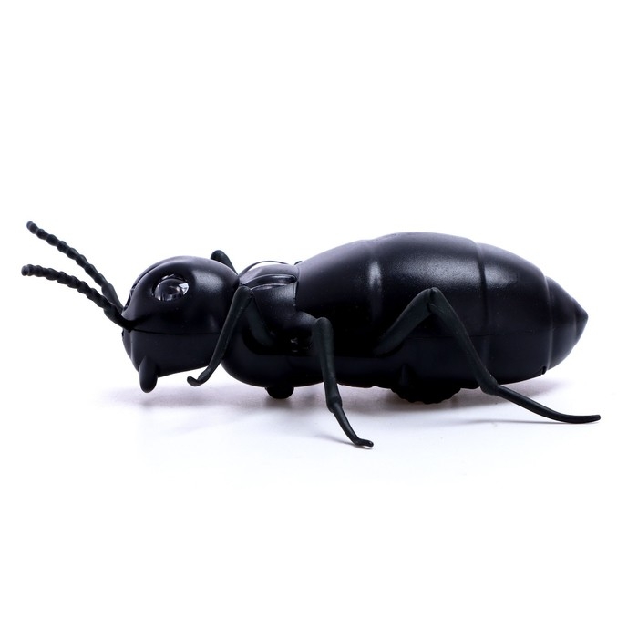Муравей радиоуправляемый &laquo;Древоточец&raquo;, работает от батареек, свет