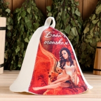 Шапка для бани "Баба с огоньком" Шапка для бани "Баба с огоньком"