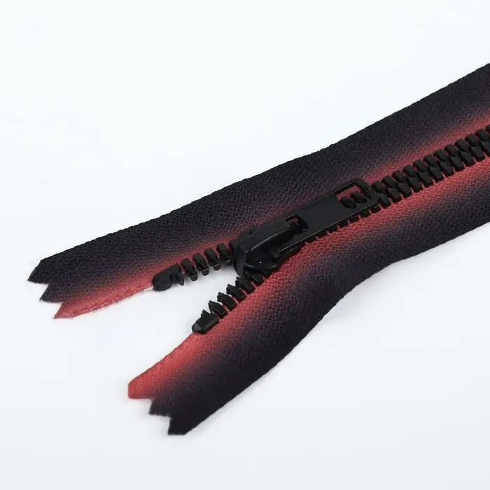 Молния &laquo;Трактор&raquo;, №5, неразъёмная, замок автомат, 20 см, красная, чёрная