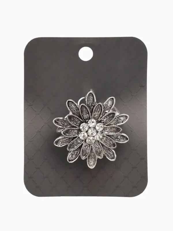 Кольцо для платка "Цветок Хризантема", цвет белый в чернёном серебре