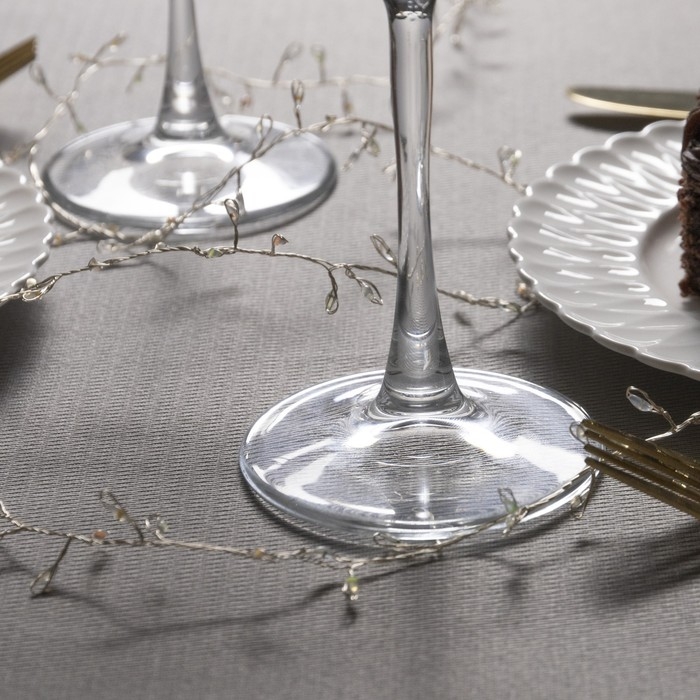 Гирлянда «Мишура» 1 м роса, IP20, серебристая нить, 100 LED, 2 режима, батарейки AAх3 (нет в комплекте), свечение мульти Гирлянда «Мишура» 1 м роса, IP20, серебристая нить, 100 LED, 2 режима, батарейки AAх3 (нет в комплекте), свечение мульти