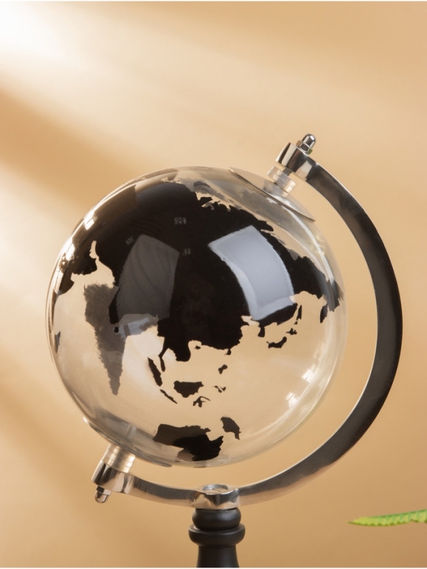 Глобус сувенирный &laquo;Темная ночь&raquo;, 15&times;17.5&times;31 см, стекло, дерево