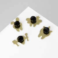 Набор значков (4 шт.) «Зубы», цветной в золоте Набор значков (4 шт.) «Зубы», цветной в золоте