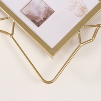 Фоторамка металл на 1 фото 10х15 см "Необычная геометрия" золото 16,7х20,5 см