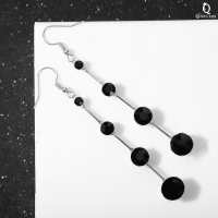 Серьги висячие со стразами &laquo;Капли&raquo; дорожка, цвет чёрный в серебре, 6,2 см