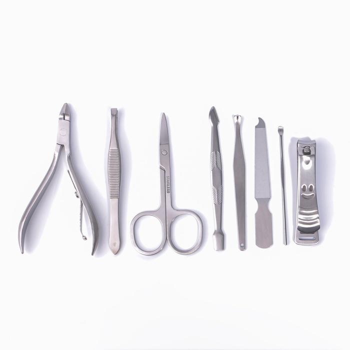 Набор маникюрный &laquo;Рептилия&raquo;, 8 предметов, в футляре, цвет коричневый