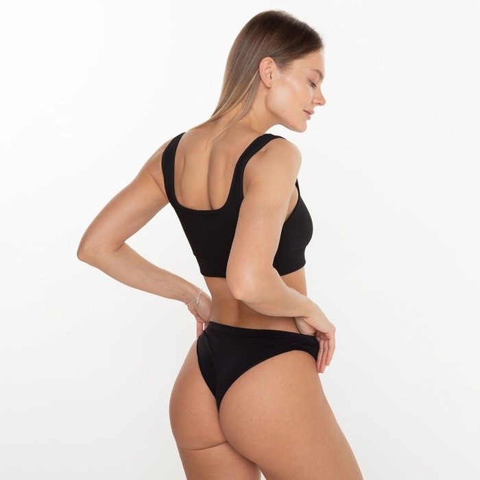 Топ женский, цвет чёрный, размер 42 Топ женский, цвет чёрный, размер 42