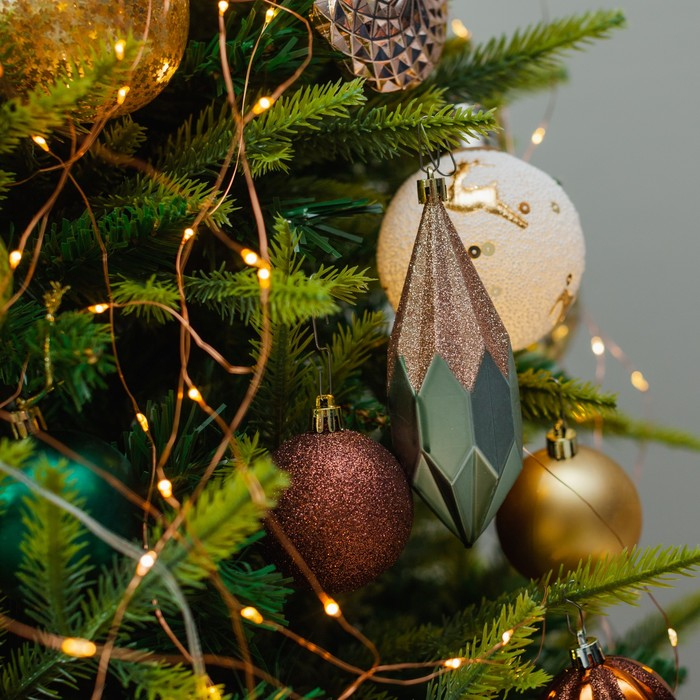 Гирлянда «Конский хвост» 8 нитей по 2 м, IP20, медная нить, 160 LED, свечение тёплое белое, USB Гирлянда «Конский хвост» 8 нитей по 2 м, IP20, медная нить, 160 LED, свечение тёплое белое, USB