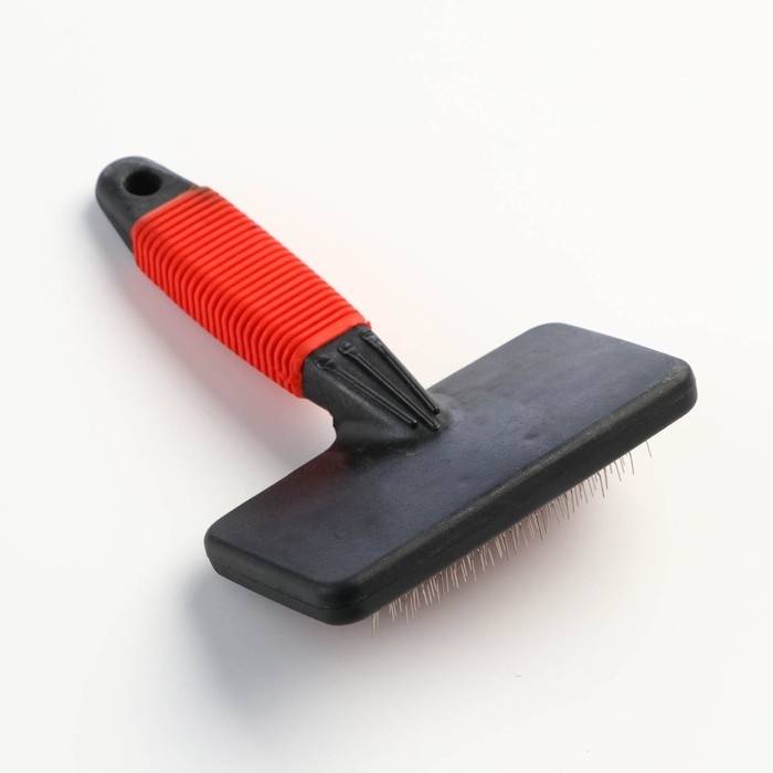 Пуходерка Пуходерка "Риф" без капель с резиновой ручкой, средняя, 10 х 14 см, чёрно-красная