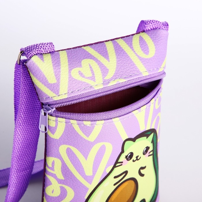 Подарочный набор для девочки AVOmeow, сумка + значок, цвет сиреневый Подарочный набор для девочки AVOmeow, сумка + значок, цвет сиреневый