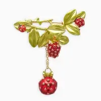 Брошь "Малина" с божьей коровкой, зелёно-красная в золоте
