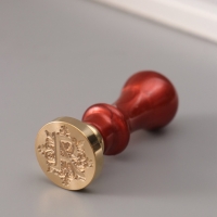 Печать для сургуча с пластиковой ручкой "Буква А на вензеле" 2,5х2,5х6,3 см