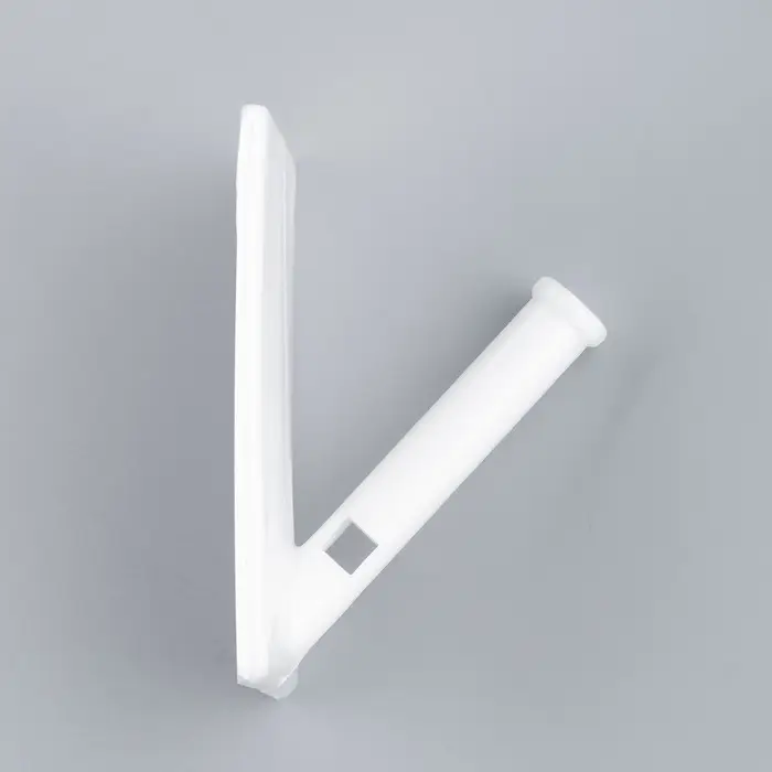 Кронштейн для флага, внутренний d=0.5 см, глубина 4.5 см, 6.5&times;3.9 см