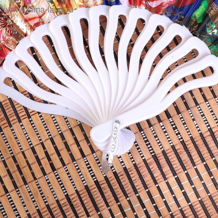 Веер пластик h=23 см "Цветы" изгиб с золотом МИКС