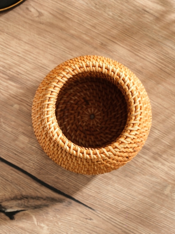 Корзинка плетеная ротанг, 16х16х13 см Корзинка плетеная ротанг, 16х16х13 см