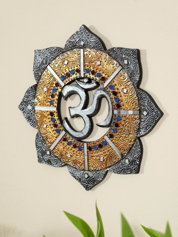 Панно резное МДФ "ОМ", 30х30х0,6 см, серебрянный край