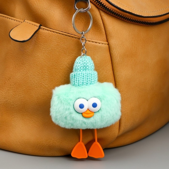 Пушистик на кольце "Чудик в шапке" голубой 8х5х12,5 см