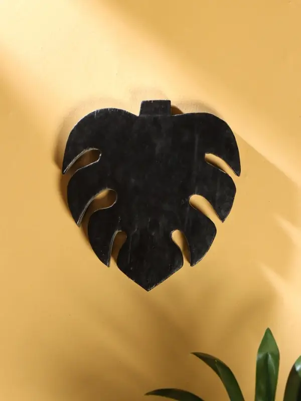 Панно "Лист" дерево 12х13х1 см, цв. коричневый