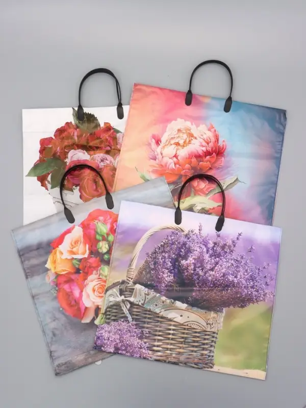 Пакет "Цветы ассорти", полиэтиленовый с пластиковой ручкой, 38 х 34 + 3 см, 90 мкм