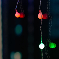 Гирлянда &laquo;Бахрома&raquo; 1.8 &times; 0.5 м с насадками &laquo;Шарики&raquo;, IP20, прозрачная нить, 48 LED, свечение мульти (RG/RB), мигание, 220 В