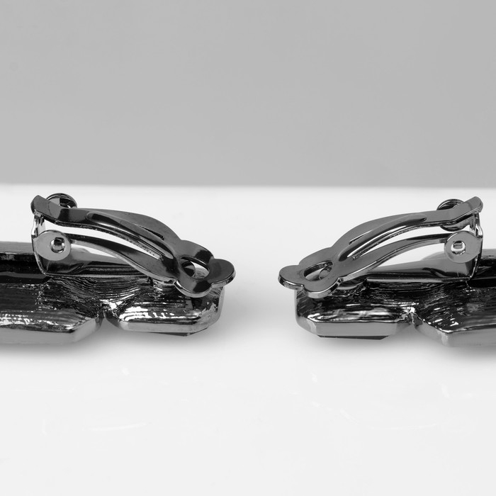 Клипсы &laquo;Вечеринка&raquo; ромбы, цвет чёрный в сером металле