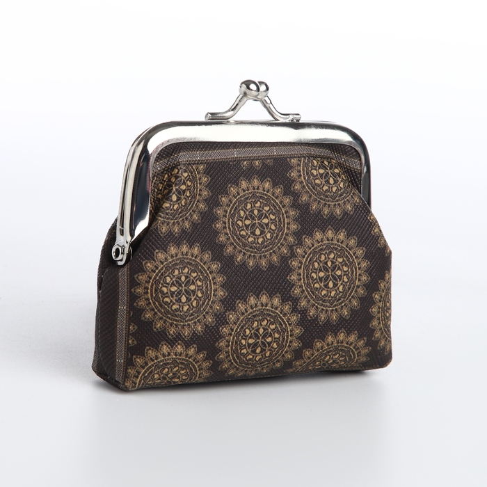 Кошелёк на фермуаре, цвет коричневый Кошелёк на фермуаре, цвет коричневый