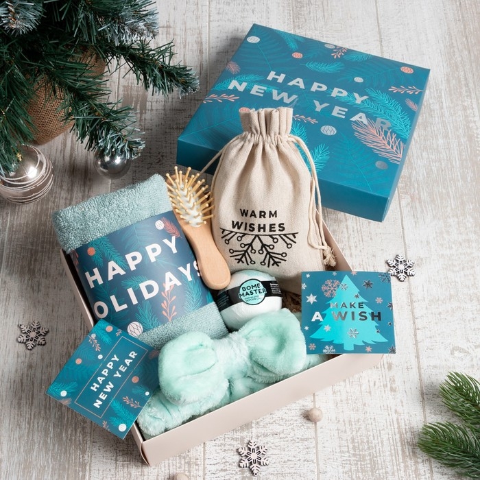 Набор подарочный Этель Happy new year бирюзовый полотенце и акс (4 предм) Набор подарочный Этель Happy new year бирюзовый полотенце и акс (4 предм)