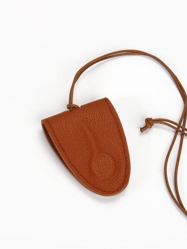 Держатель для очков на шею, шнурок  88 см, 4.5 х 7 см, коричневый