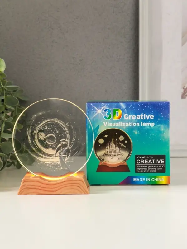 Сувенир стекло свет "Диск. Высадка космонавта на луну" 5хLED d=10 см, USB 10х4х11,4 см