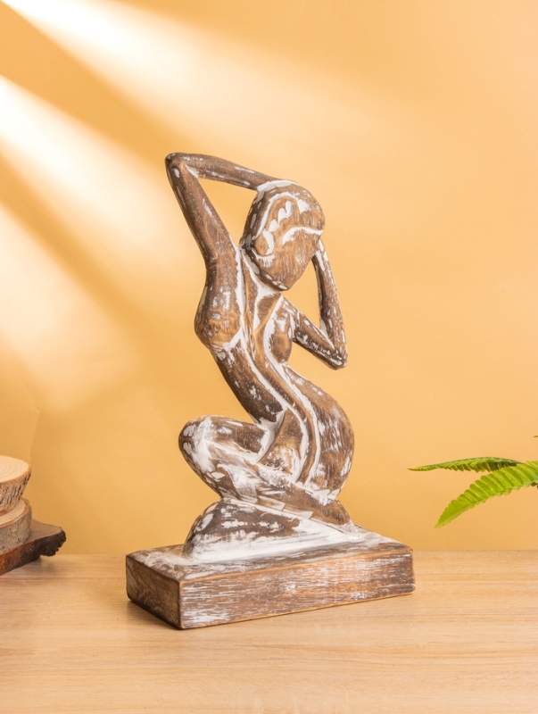 Сувенир "Изящество" дерево 20х10х35 см, цв. коричневый