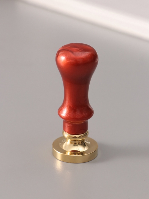 Печать для сургуча с пластиковой ручкой "Венок с буквой D" 2,5х2,5х6,3 см