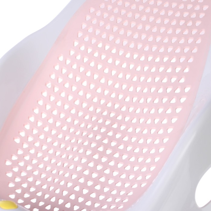 Лежак - горка для купания, цвет белый/розовый 0-6 мес, р-р 43х30х19см