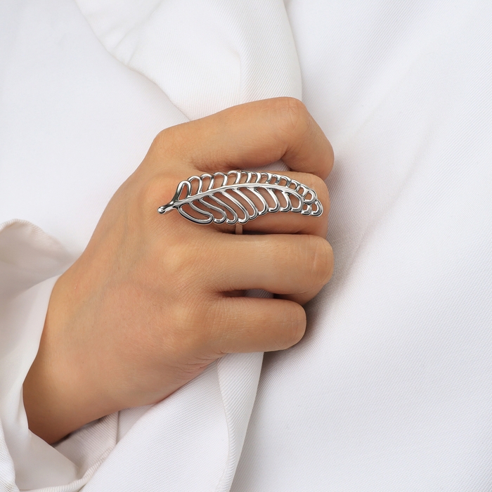 Кольцо металл &laquo;Лист&raquo; папоротника, цвет серебро, безразмерное