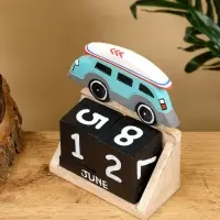 Календарь настольный "Машинка" дерево 11х5х14 см