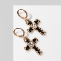 Серьги эмаль &laquo;Крестики&raquo; гранж, цвет бело-чёрный в золоте