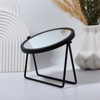 Зеркало настольное «Богема», d зеркальной поверхности 14,5 см, цвет чёрный Зеркало настольное «Богема», d зеркальной поверхности 14,5 см, цвет чёрный