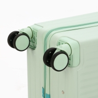 Чемодан 24", PС, 42*27*66, отд на молнии, код замок, 4 колеса, св. зеленый