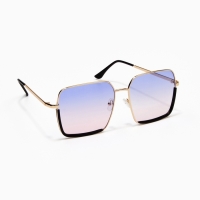 Очки солнцезащитные uv 400, дужка 13.5 см, ширина 12.8 см, линза 5.5&times;6 см