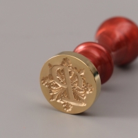 Печать для сургуча с пластиковой ручкой "Буква P на вензеле" 2,5х2,5х6,3см