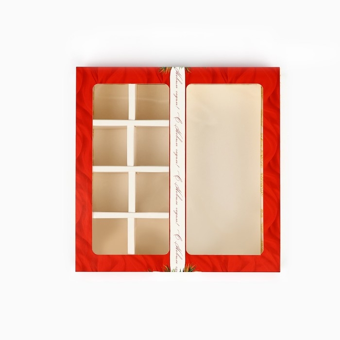 Коробка под 8 конфет и шоколад с ячейками &laquo;Новогодняя роскошь&raquo;, 18 х 18 х 4 см, Новый год