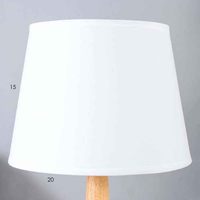 Настольная лампа "Эстен" Е14 40Вт белый 19,5х19,5х32 см RISALUX