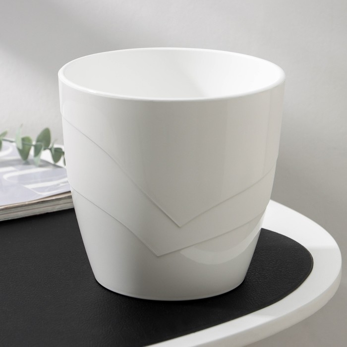 Кашпо для цветов со вставкой &laquo;Грация&raquo;, 2 л, цвет белый