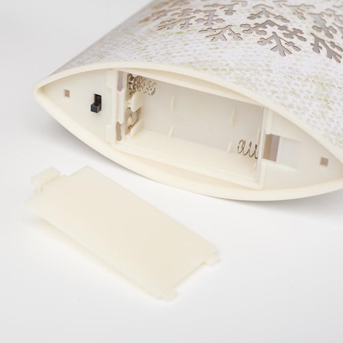 Светодиодная фигура &laquo;Снежинка&raquo; 13 &times; 16 &times; 5 см, картон, батарейка ААх2 (не в комплекте), свечение тёплое белое