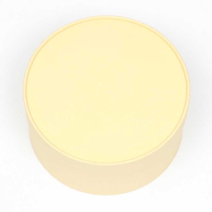 Подарочная коробка "Крема" кремовая, завальцованная без окна, 21 х 11 см