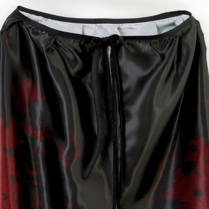 Карнавальный плащ &laquo;Увидимся в полночь&raquo;